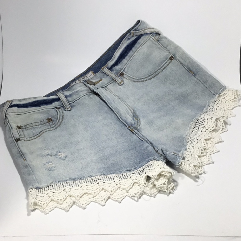Free People Lacey Cutoff Denim Shorts Lace Trim Size 26